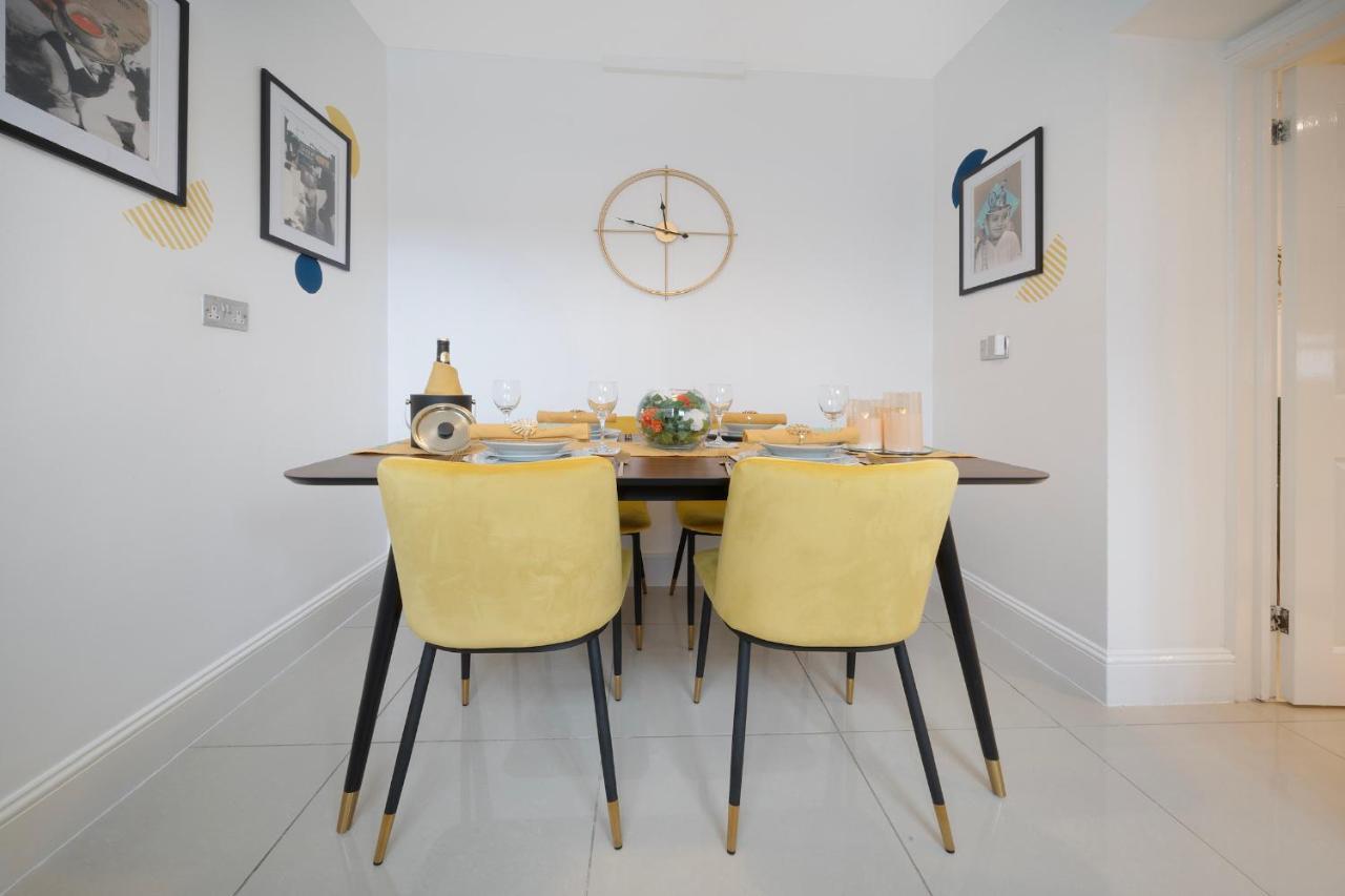 1 Bed House, Free Parking, 15 Minutes From Cheltenham Races Gloucester Exterior foto